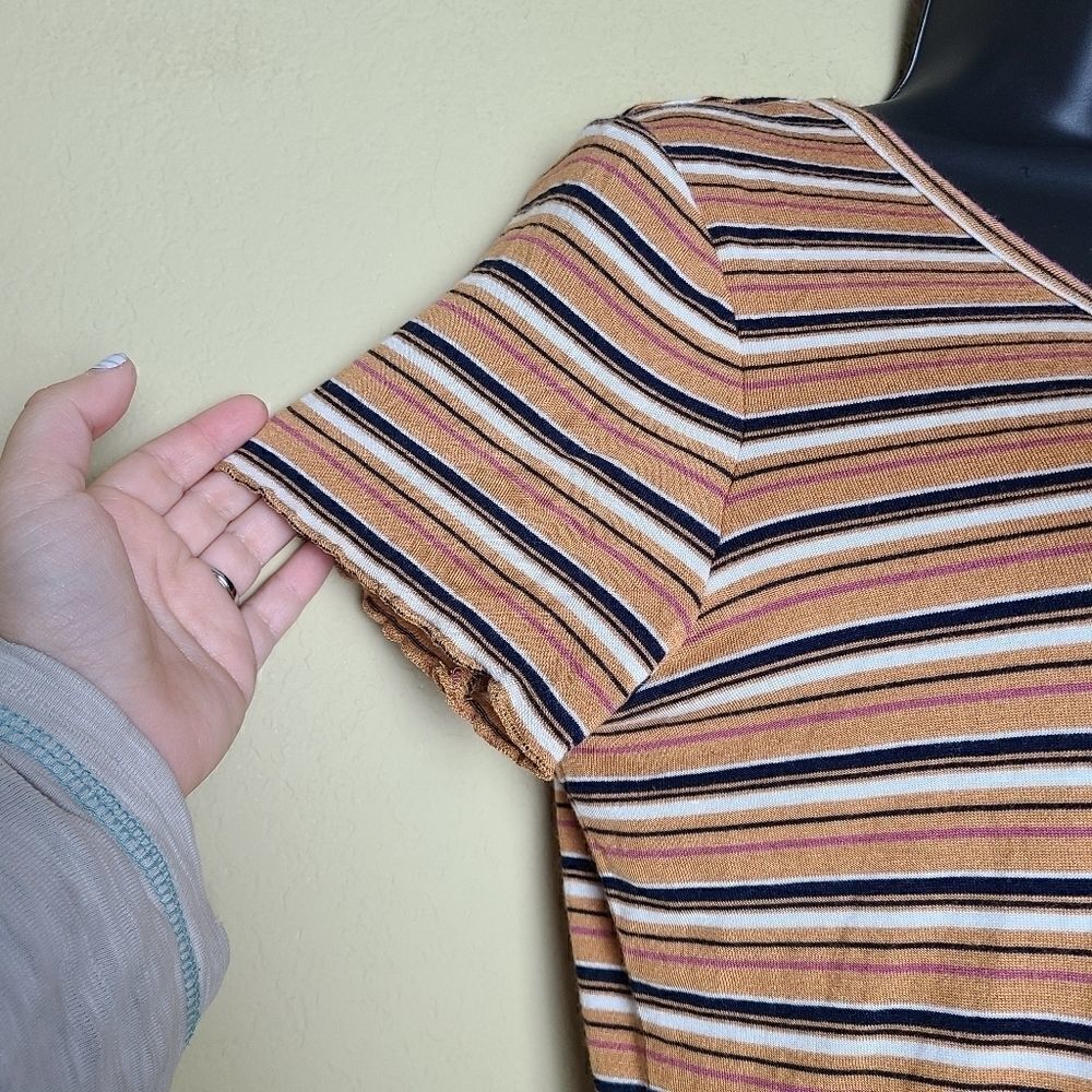 Pink Rose Striped Button Up - Picture 2 of 8